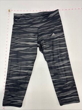 adidas Black & Gray Climalite Active Capris 216 workout yoga Pilates every day
